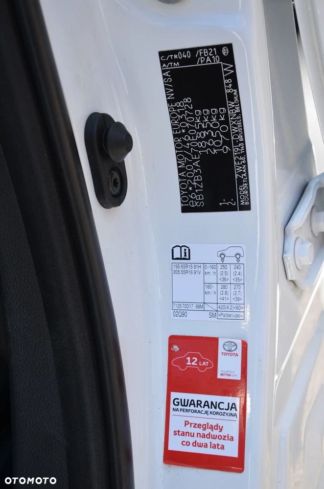 Toyota Corolla 1.8 Hybrid Executive - 12