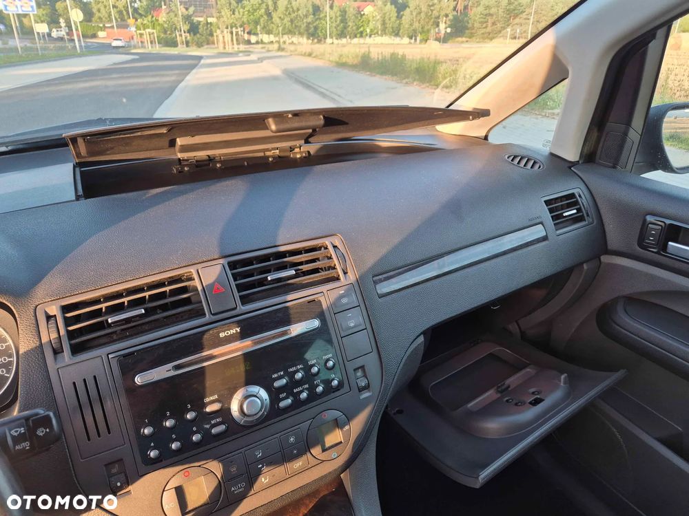 Ford Focus C-Max - 8