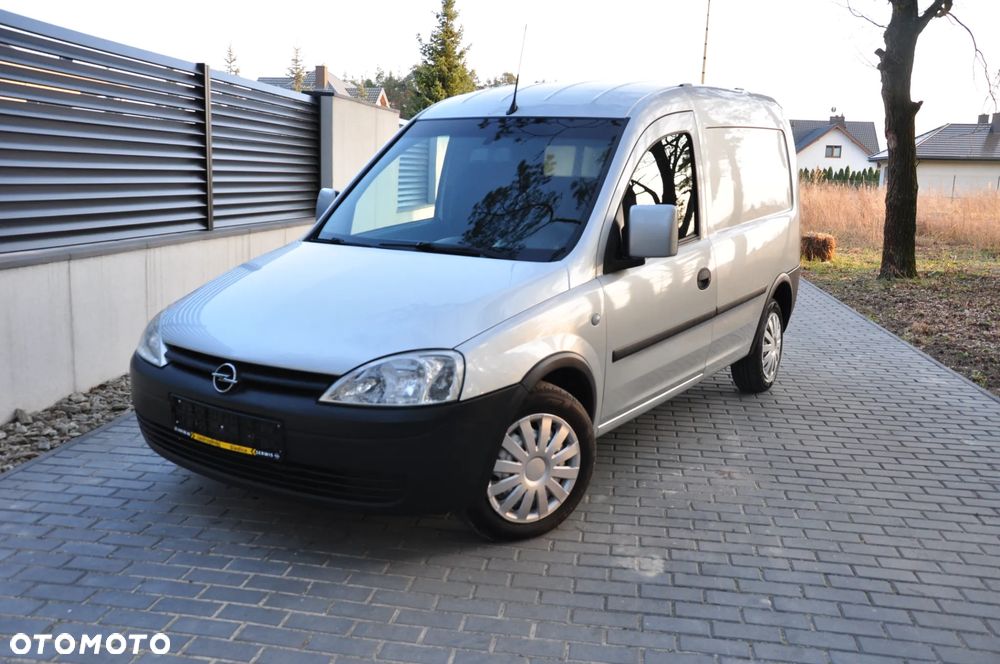 Opel combo - 2