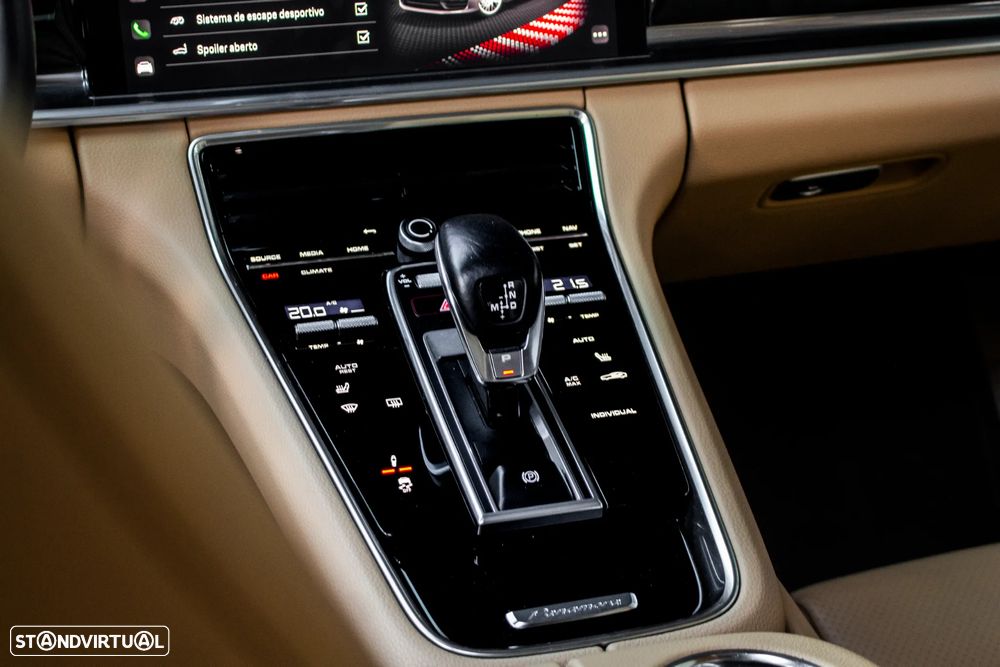 Porsche Panamera 4 E-Hybrid Platinum Edition - 41