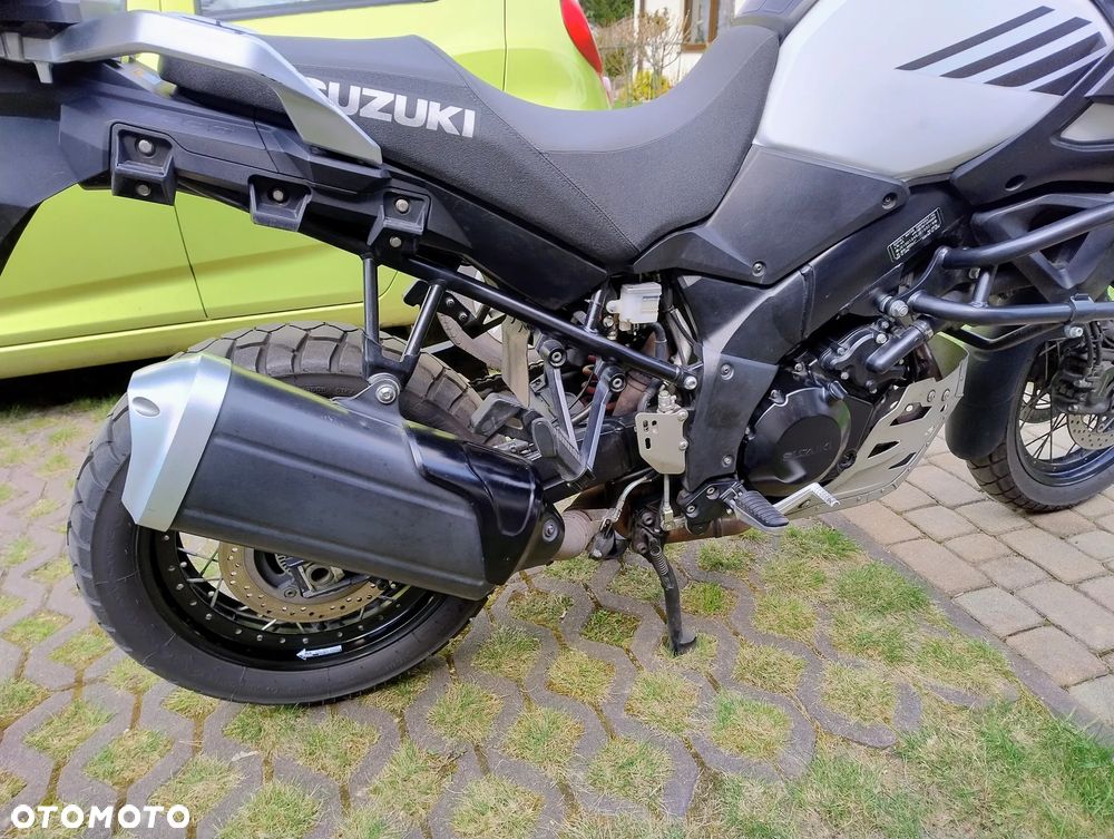 Suzuki DL - 18