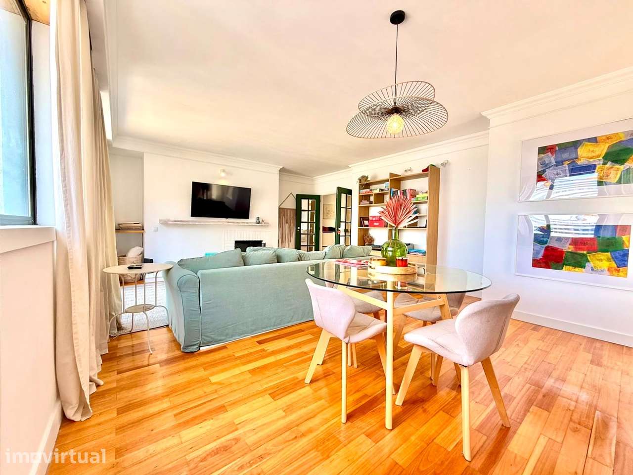 Apartamento T2 MOBILADO, no último piso, em Soares dos Reis! - Grande imagem: 4/35