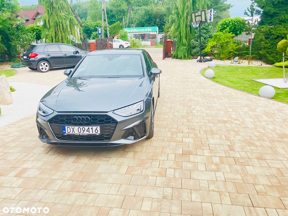 Audi A4 Limousine 40 TFSI mHEV S Line S tronic - 2