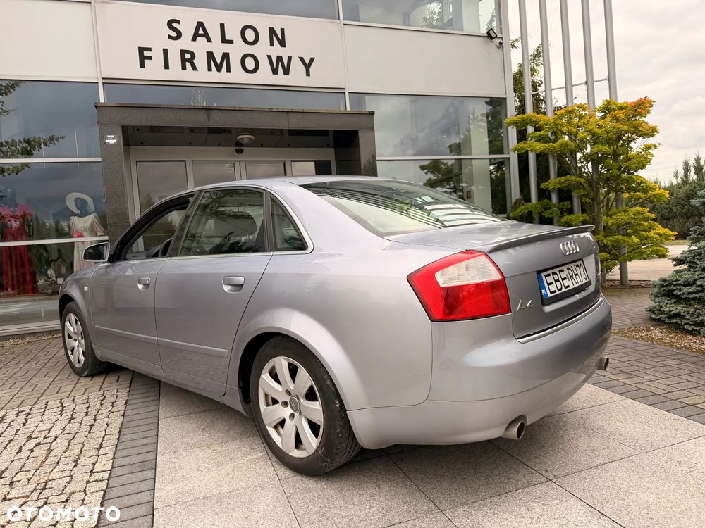 Audi A4 Limousine 1.8T - 3