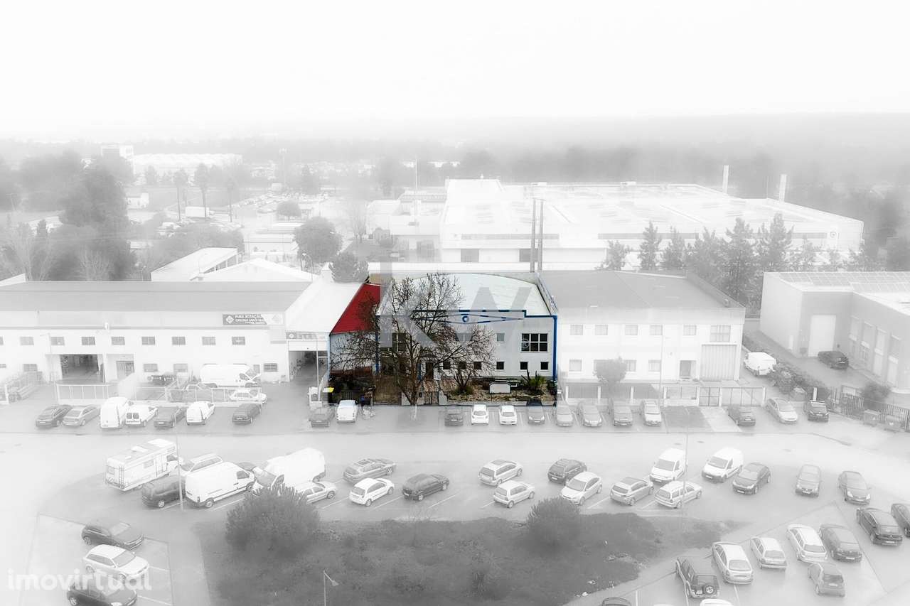 Armazém no Parque Industrial do Seixal | Excelentes acessos às princip - Grande imagem: 3/46