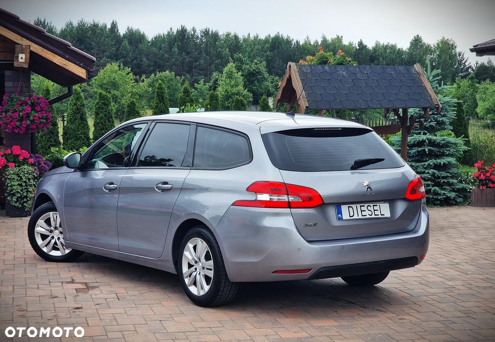 Peugeot 308 1.5 BlueHDi Allure S&S EAT6 - 21