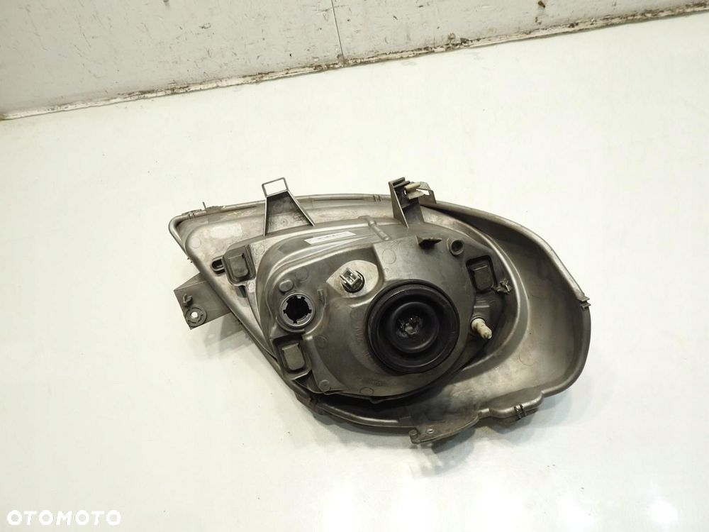 LAMPA LEWY PRZÓD RENAULT TRAFIC II - 3