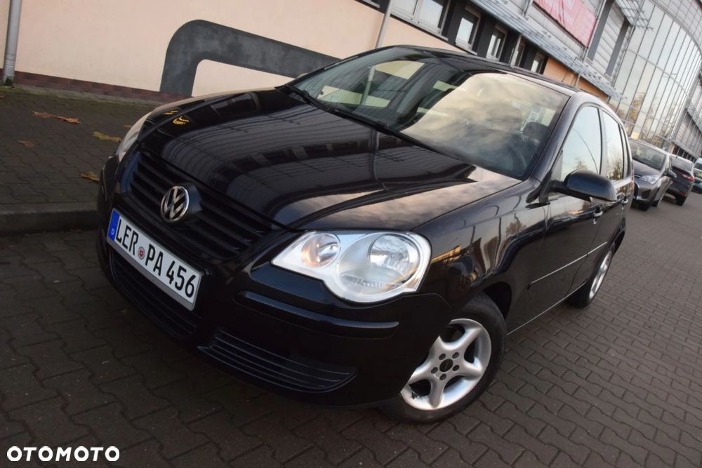 Volkswagen Polo 1.2 Tour - 24