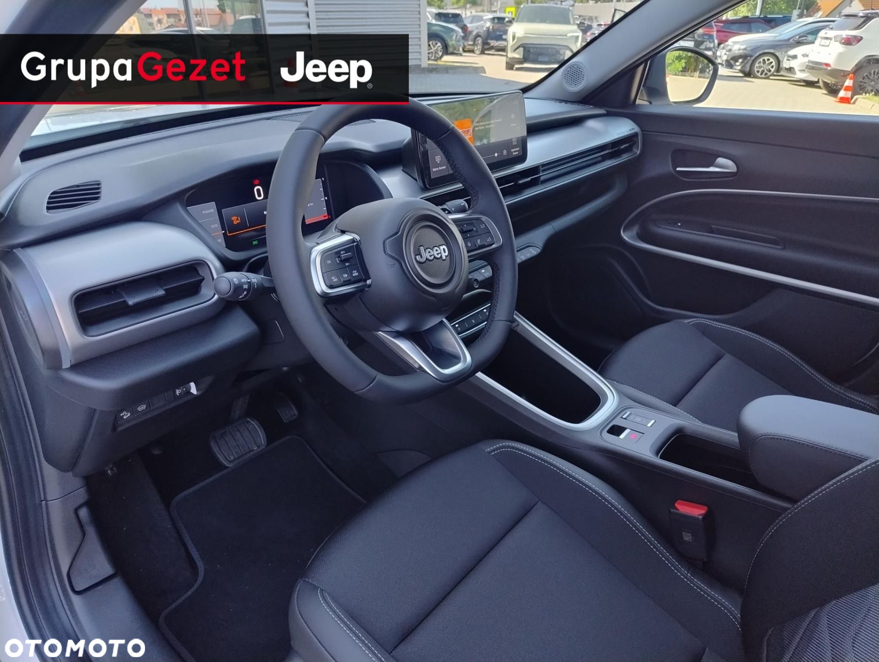 Jeep Avenger 1.2 T3 mHEV Summit FWD eDCT6 - 11