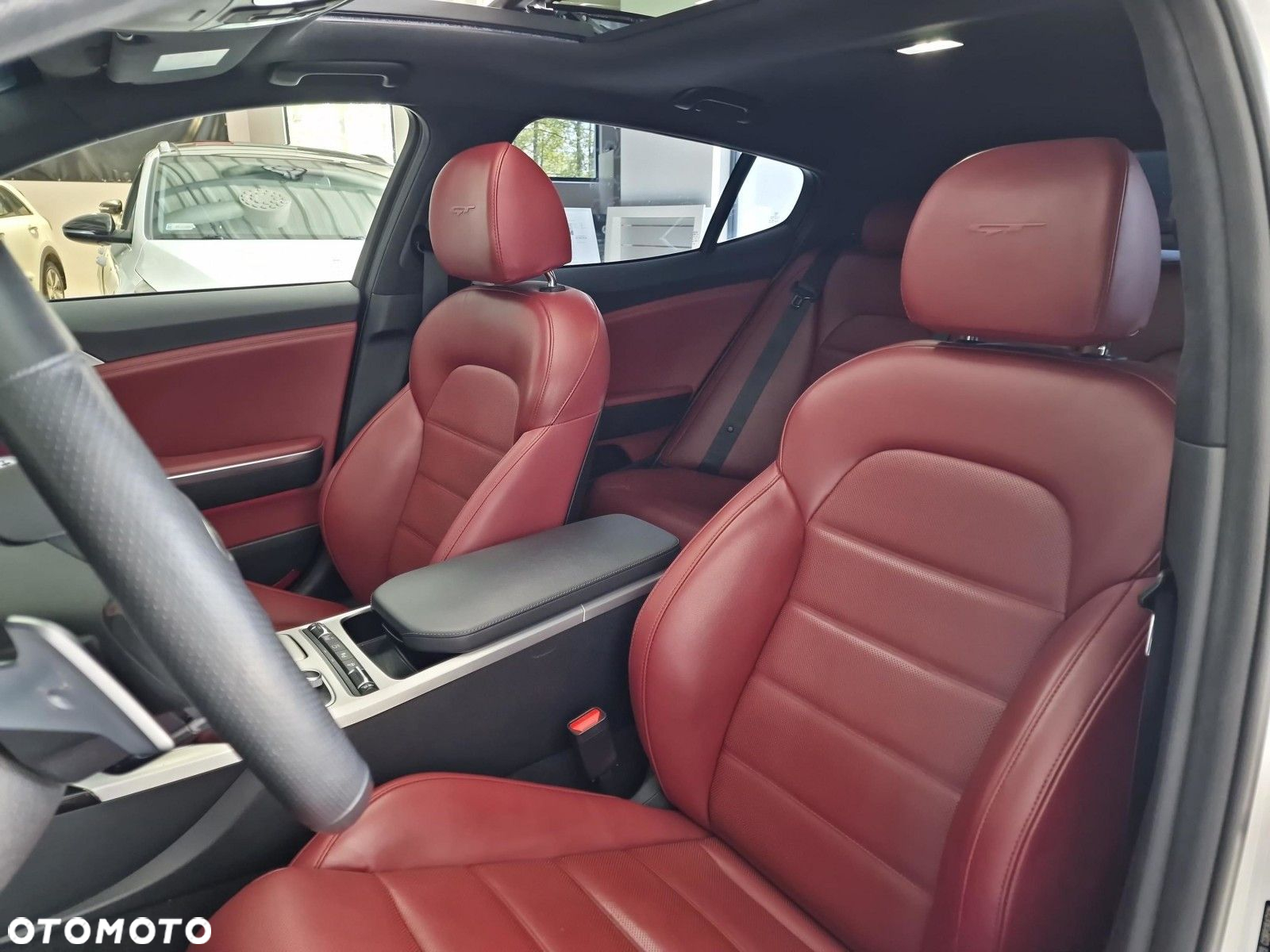 Kia Stinger 3.3 T-GDI V6 GT AWD - 11
