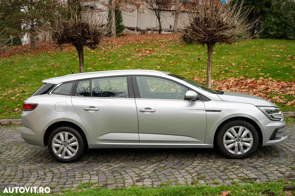 Renault Megane BLUE dCi EDC Limited - 11