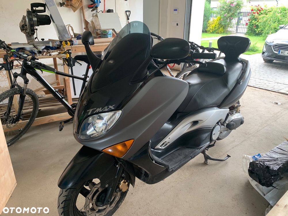 Yamaha Tmax - 12