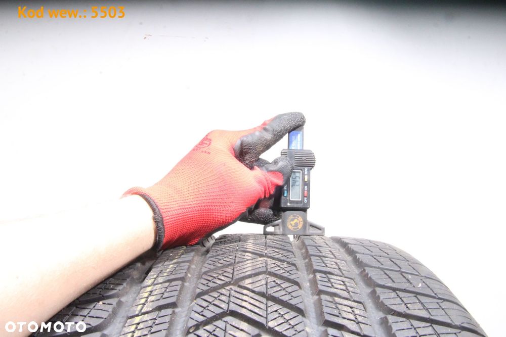 Opony Pirelli Pirelli Scorpion Winter 305/35 R21 - 2