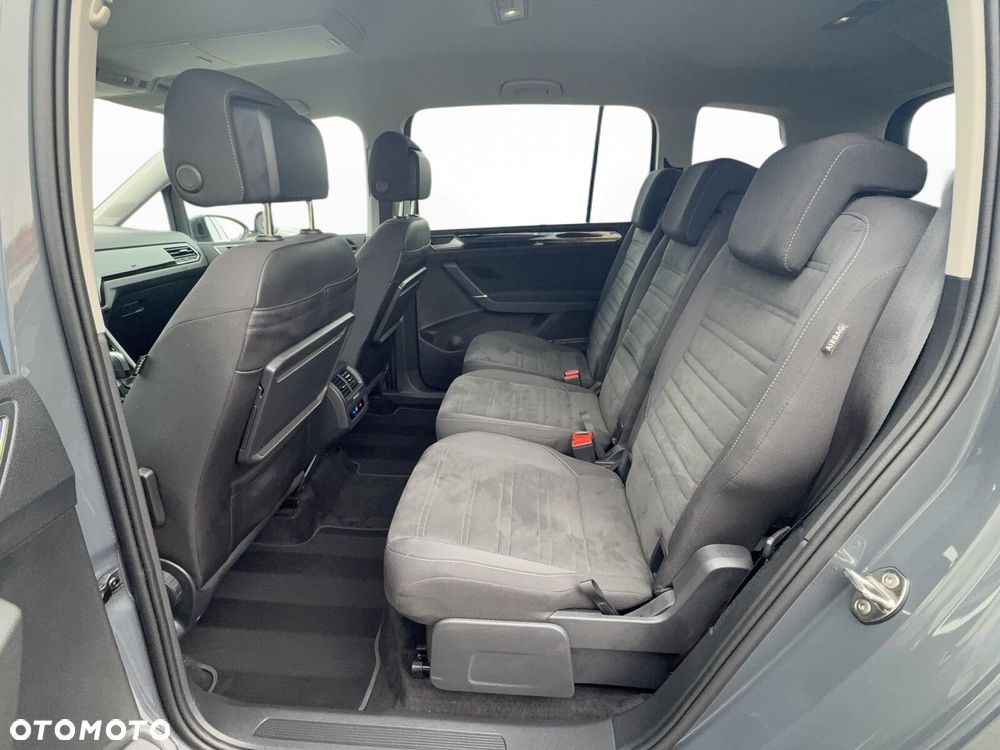 Volkswagen Touran 2.0 TDI BMT Highline DSG - 25