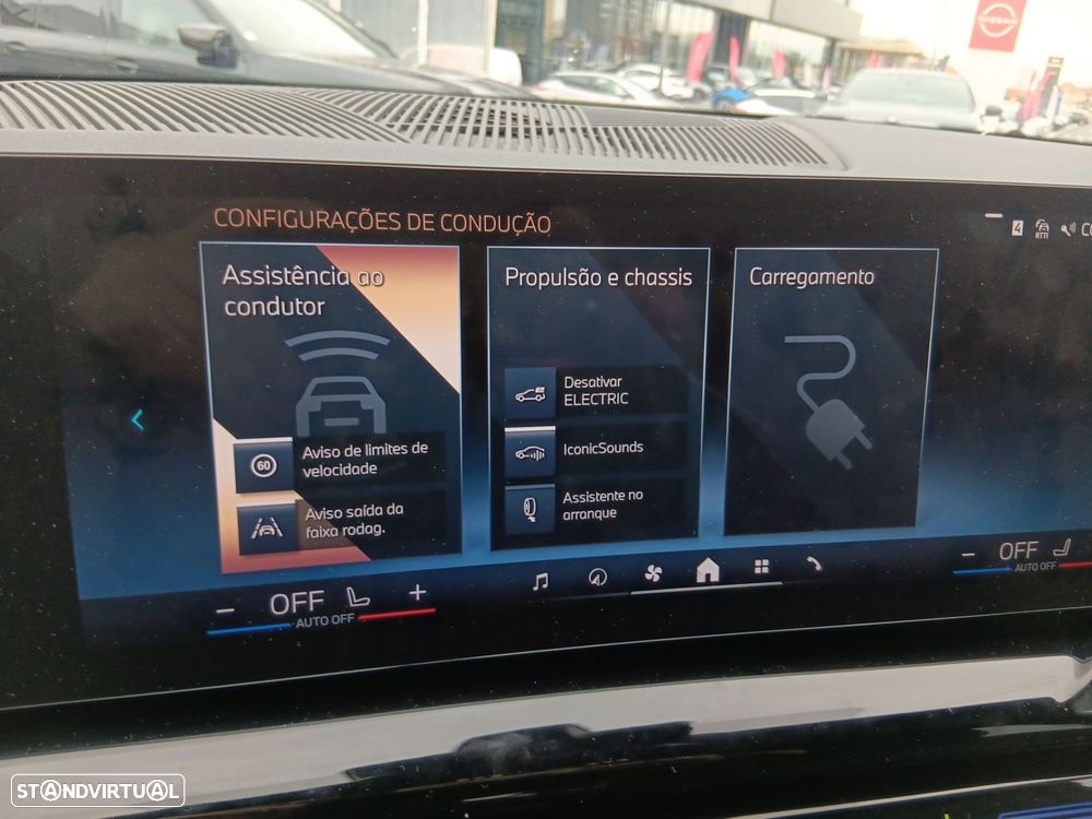 BMW 530 e Pack Desportivo M - 28