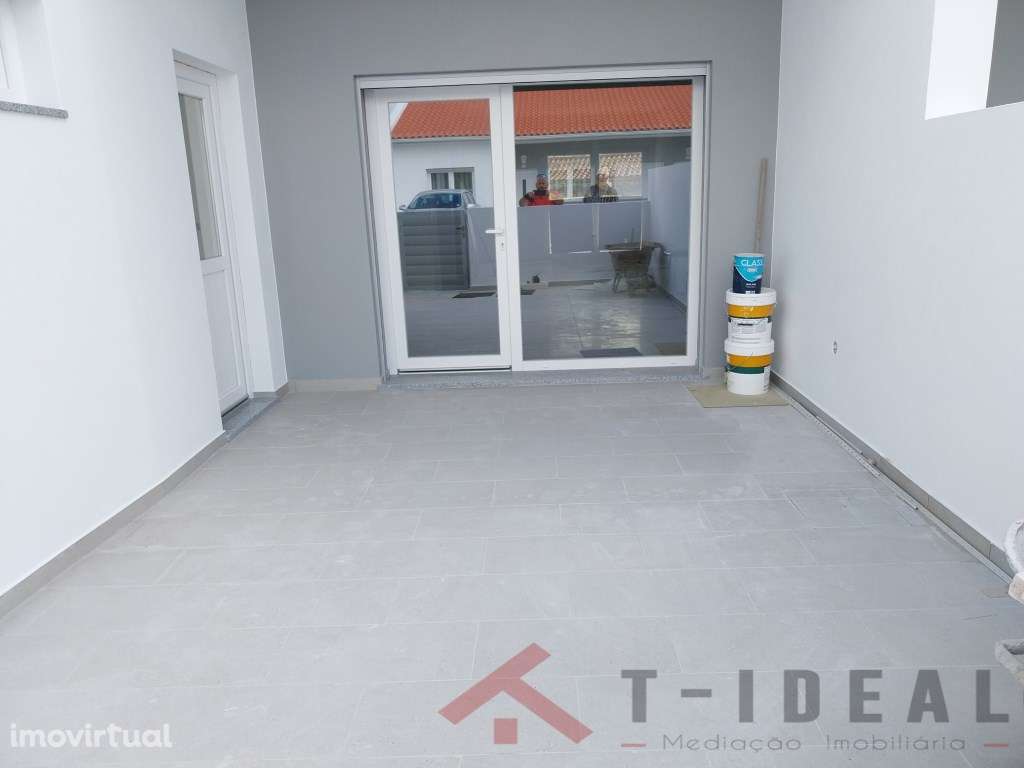 Moradia T4 nova com garagem fechada - Grande imagem: 3/26