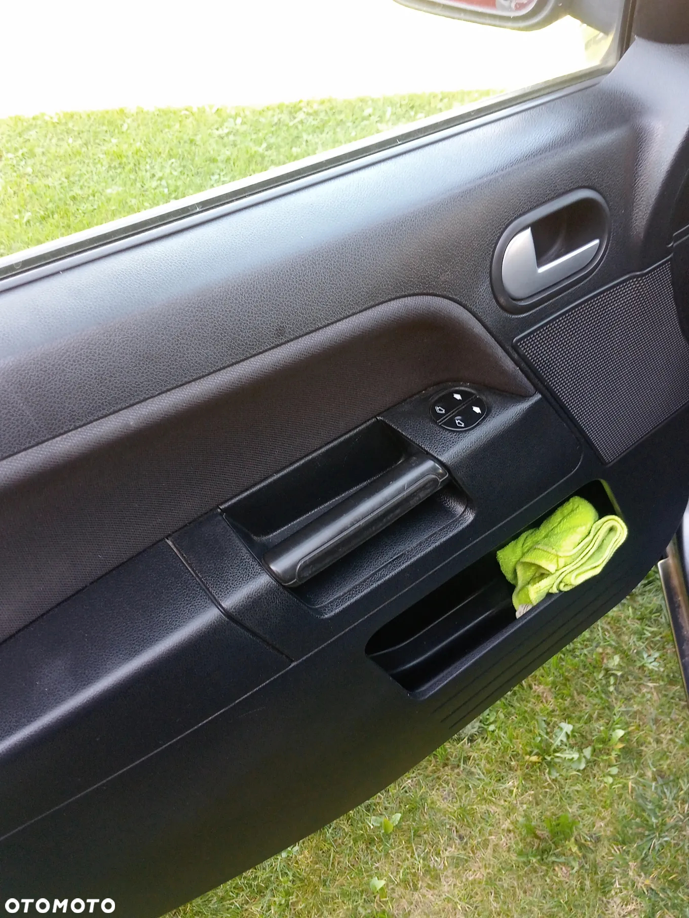 Ford Fusion 1.4 Ambiente - 14