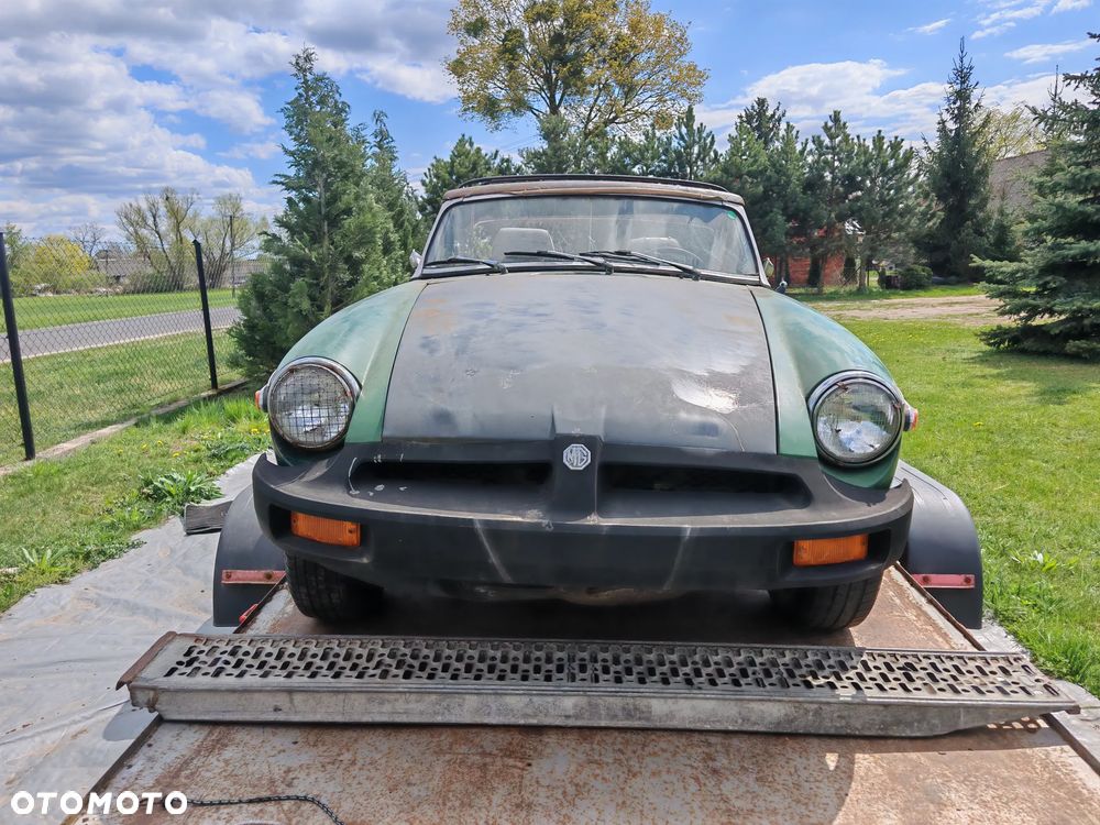 MG MGB - 1