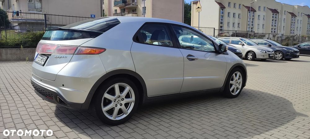 Honda Civic 1.8 Comfort - 5
