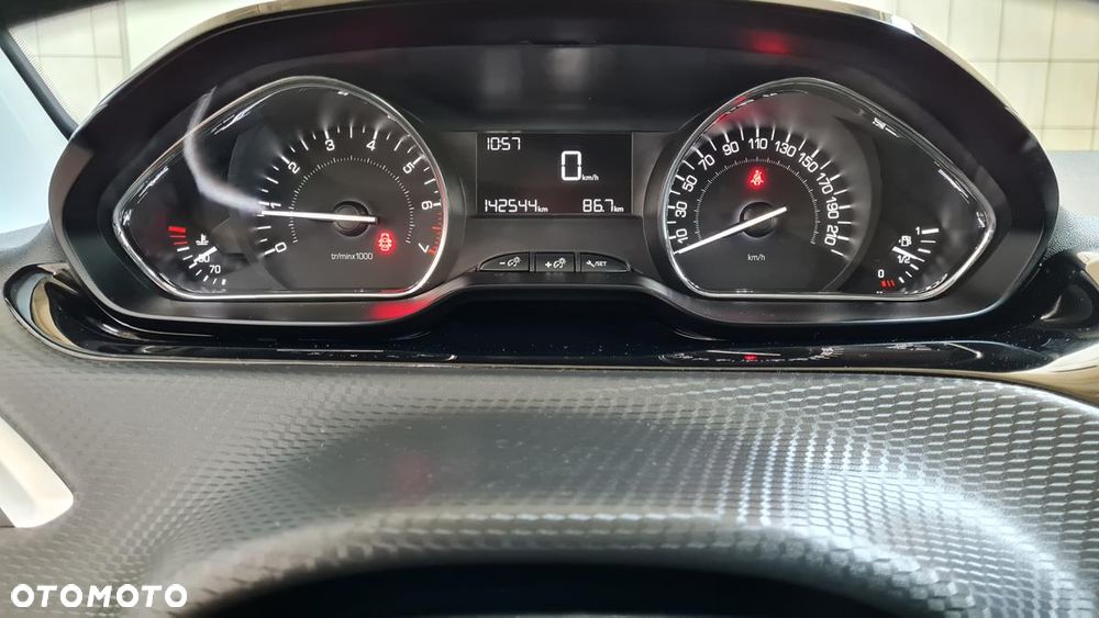 Peugeot 2008 1.2 VTi/Pure Tech Access - 22