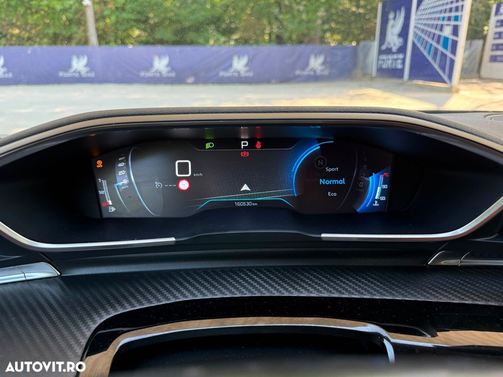 Peugeot 508 BlueHDi 130 EAT8 GT - 28