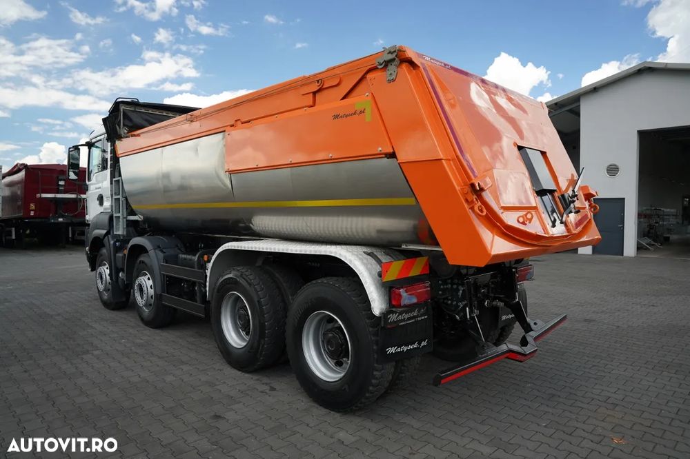 MAN TGS 35.500 / 8x4 / BASCULĂ SPATE MEILLER / IZOLATĂ / PENTRU ASFALT / HYDROCLASP / NAVI / 2021 - 9