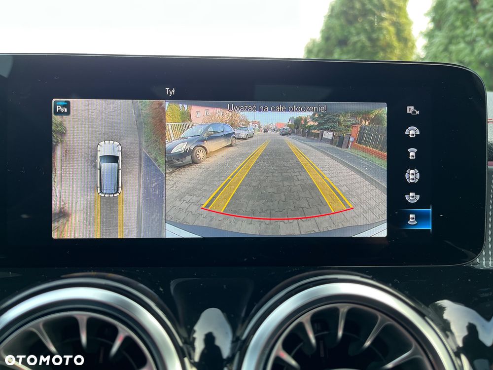 Mercedes-Benz EQB 350 66.5kWh 4-Matic AMG Line - 28