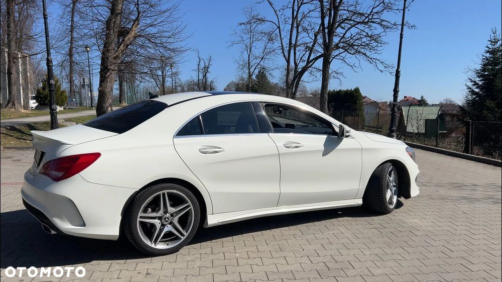 Mercedes-Benz CLA 250 7G-DCT AMG Line - 8
