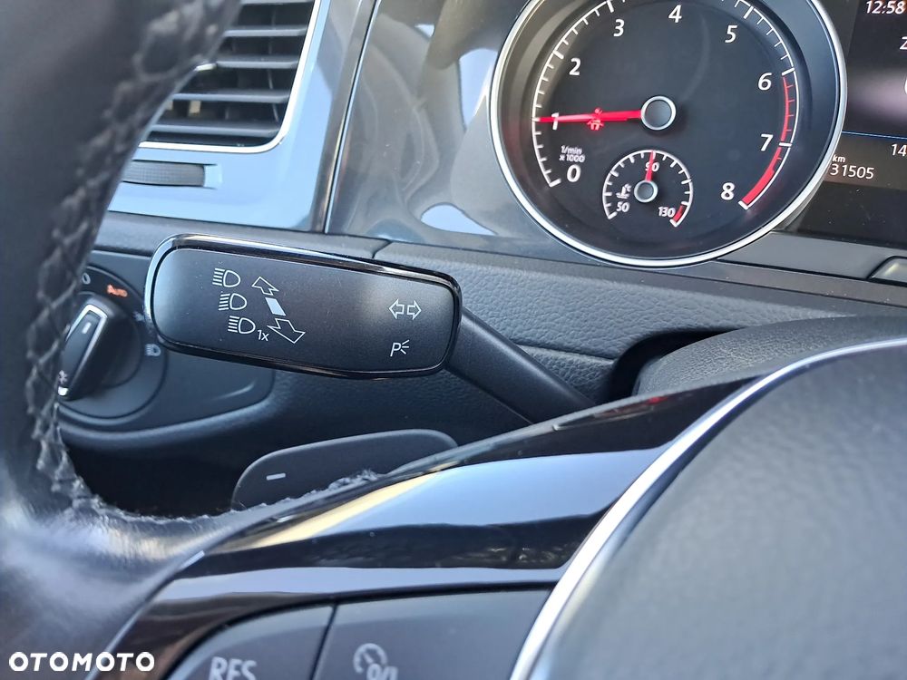 Volkswagen Golf VII 1.5 TSI BMT Highline DSG - 30