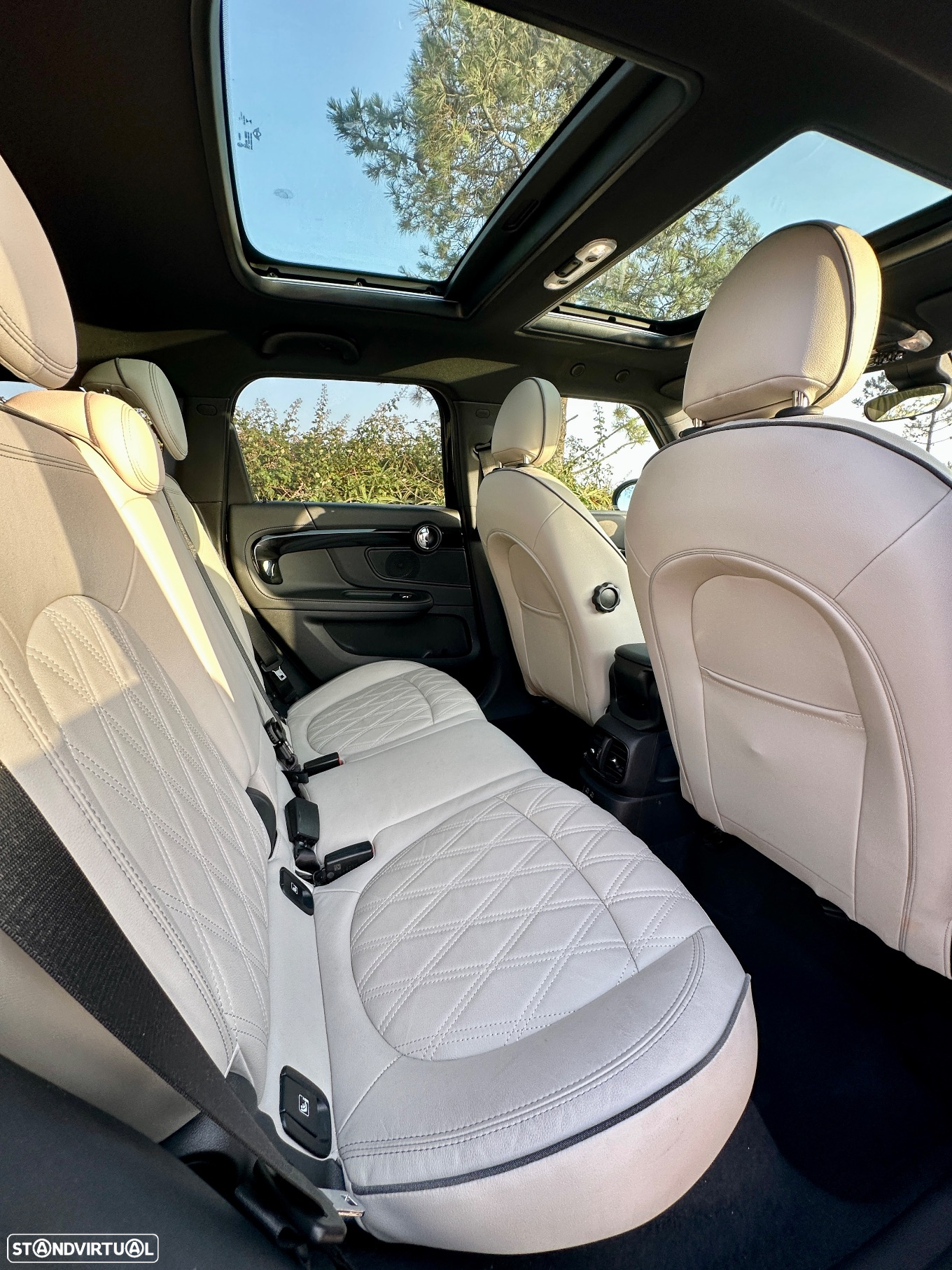 MINI Countryman One D Auto - 23