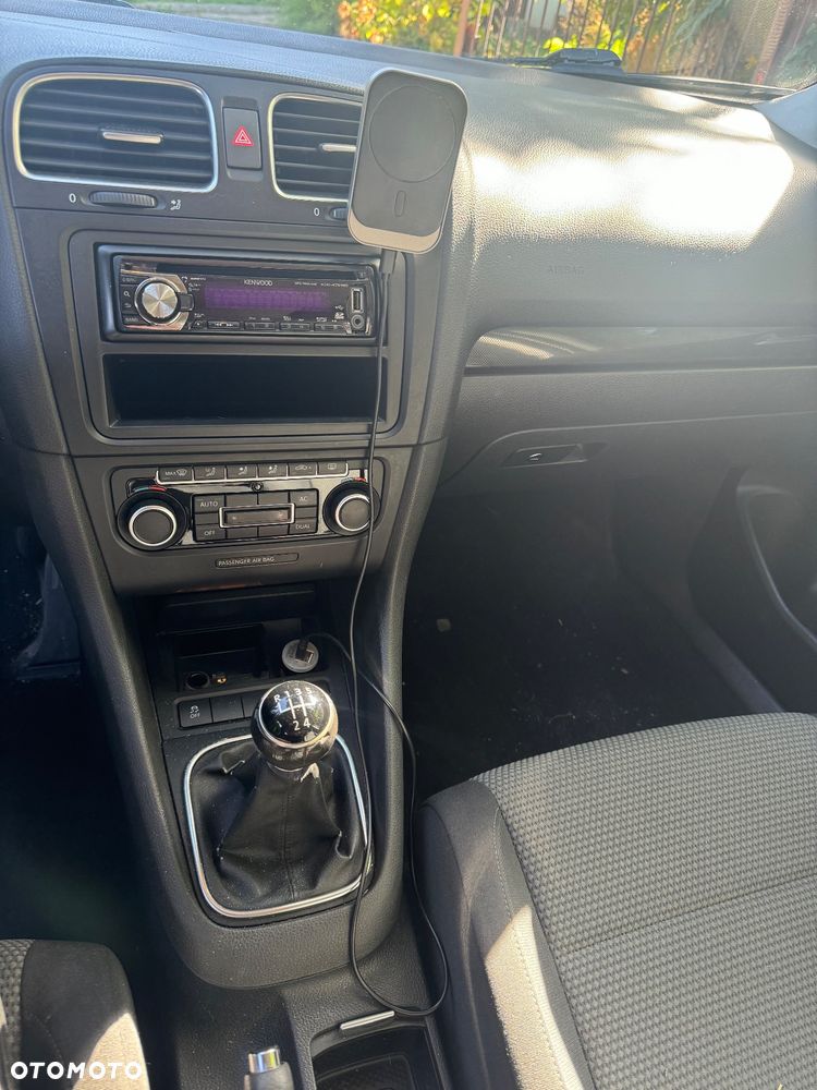 Volkswagen Golf 1.6 TDI DPF Comfortline - 3