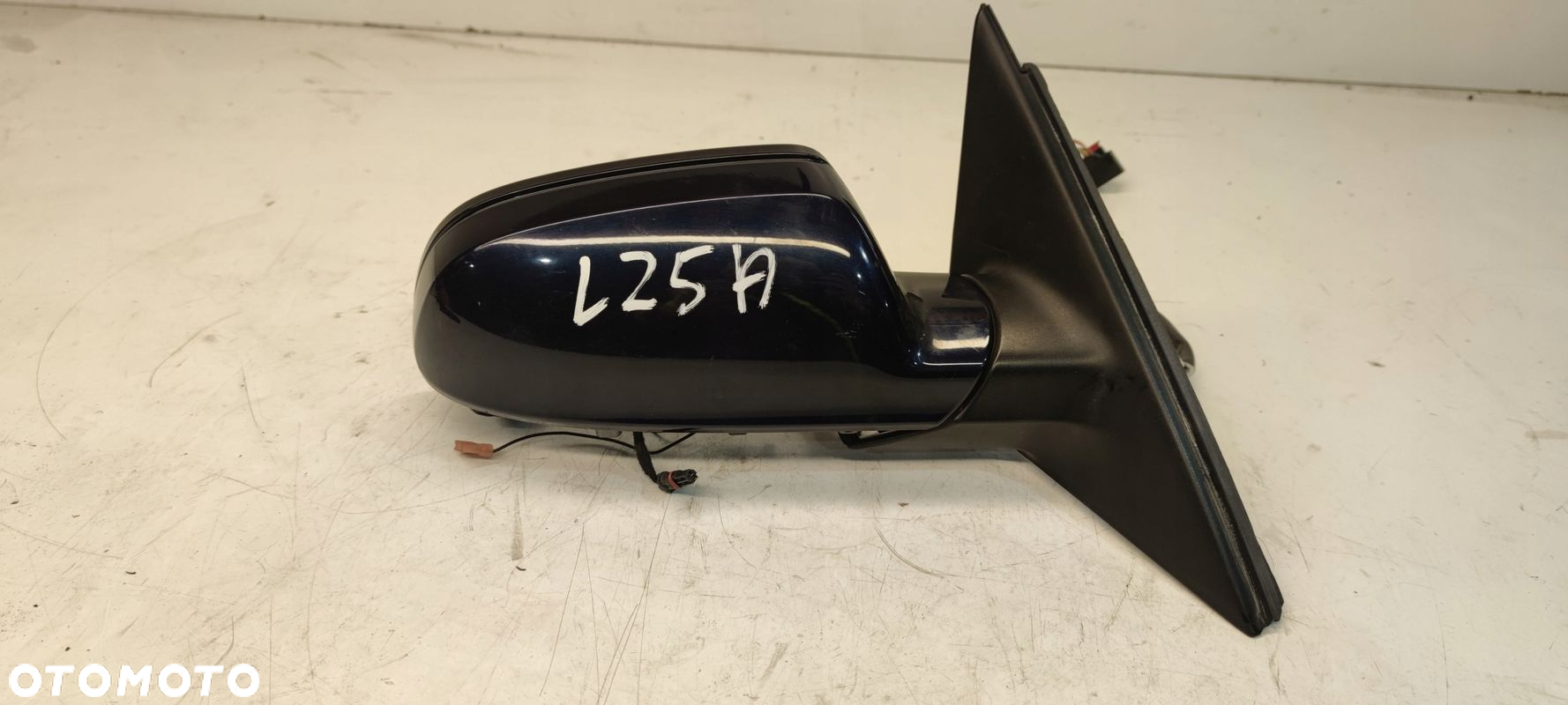 LUSTERKO PRAWE STELAŻ AUDI A4 B8 LZ5A 6 PIN EU - 5
