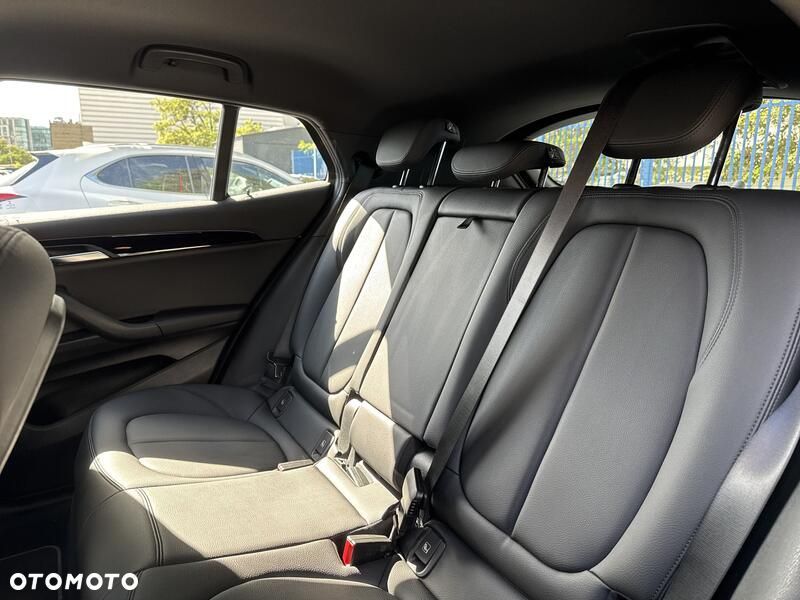 BMW X2 - 14