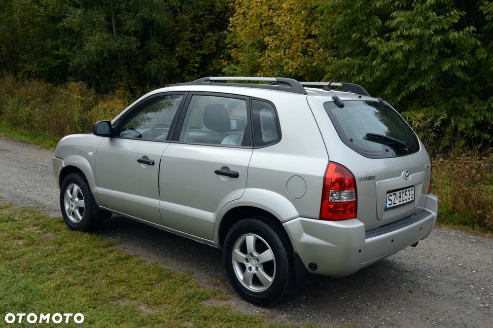 Hyundai Tucson 2.0 Comfort 2WD - 34