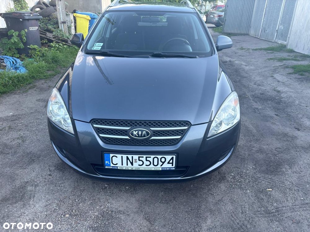 Kia Ceed 1.6 Comfort - 1