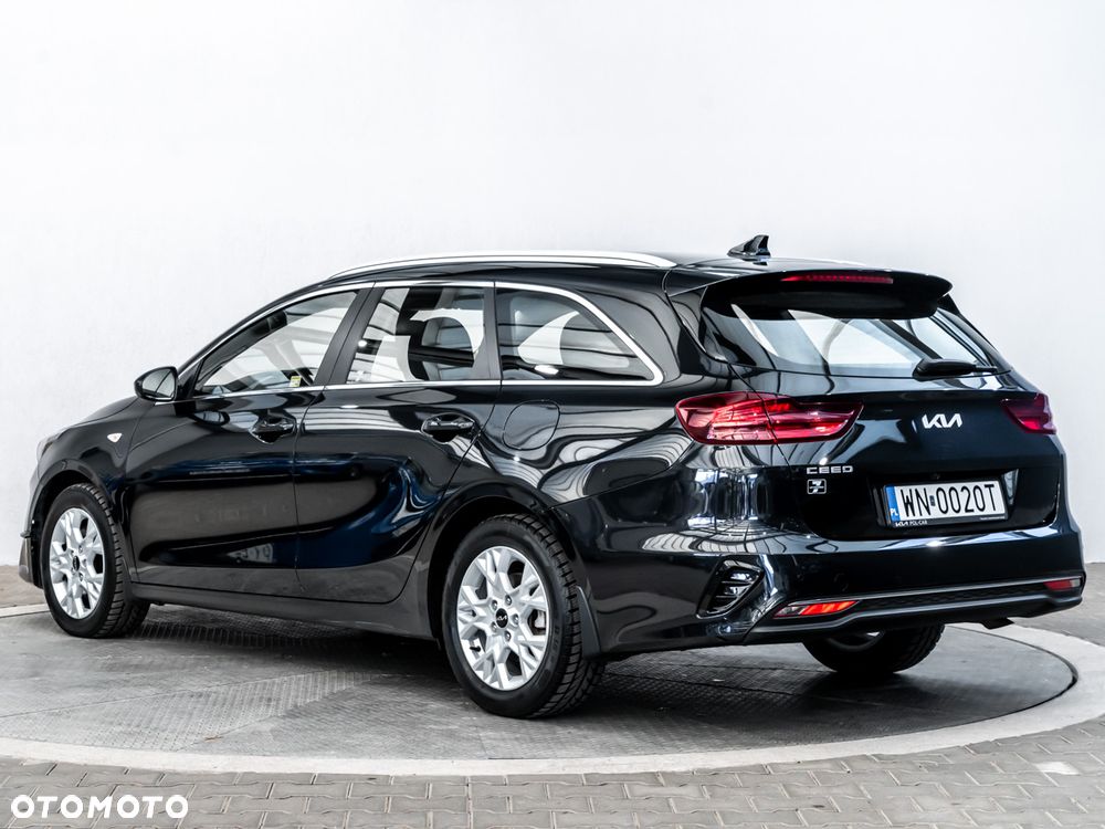 Kia Ceed 1.5 T-GDI M DCT - 4