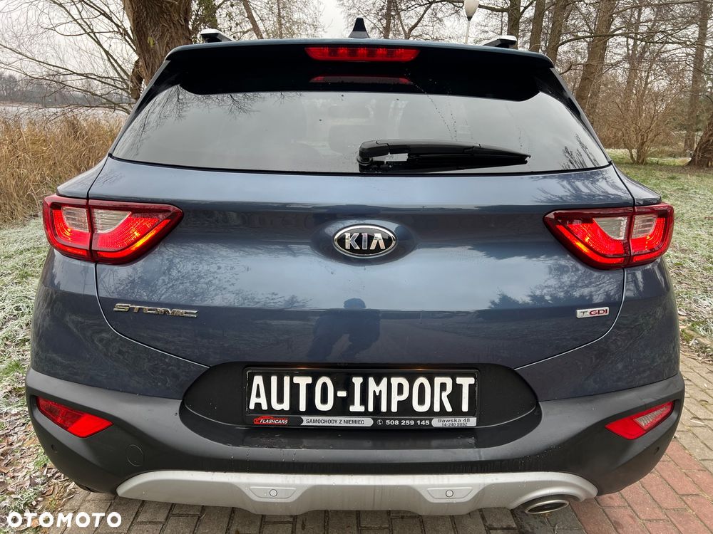 Kia Stonic - 4