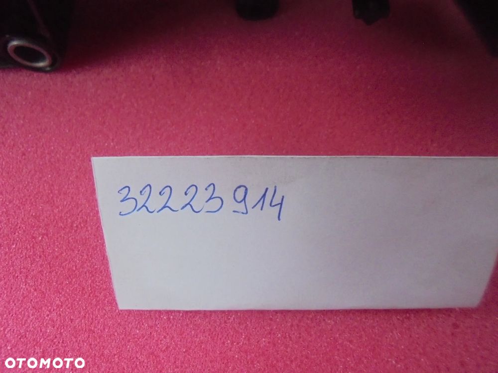 VOLVO XC90 II XC60 II MILD HYBRID KOLEKTOR SSACY 2,0 DIESEL - 4