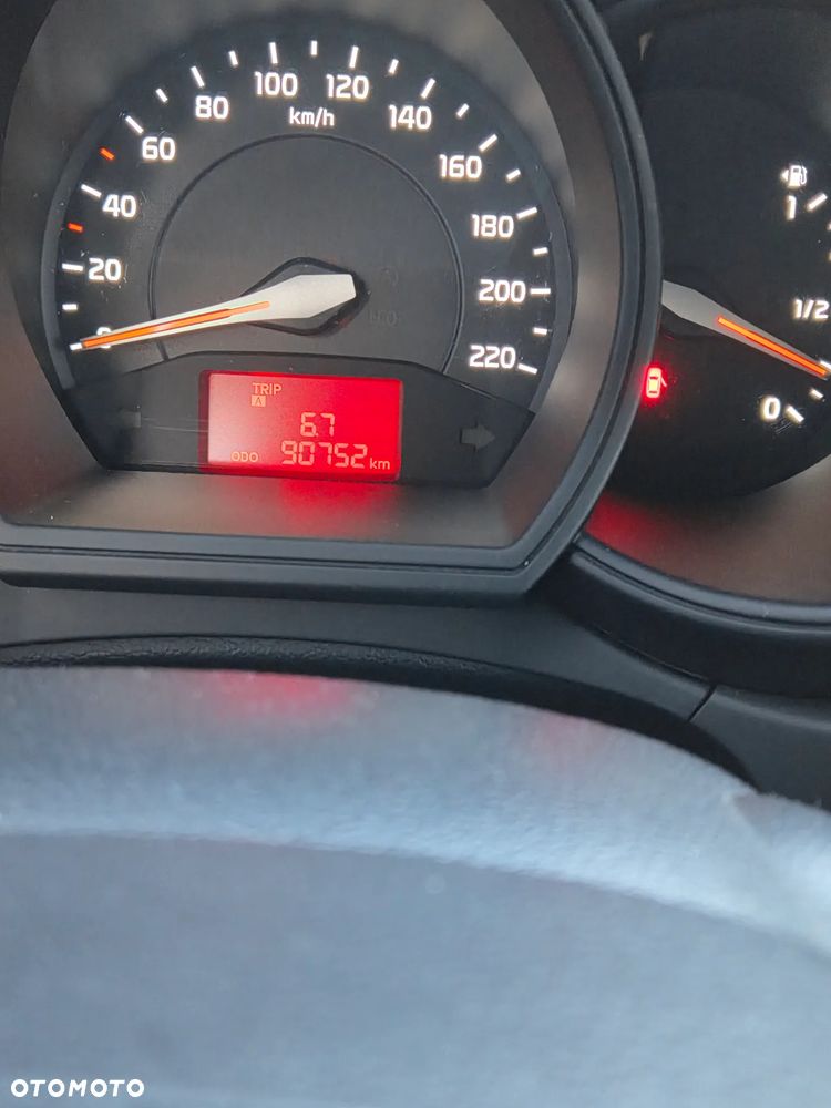 Kia Rio 1.2 M (klm) - 3