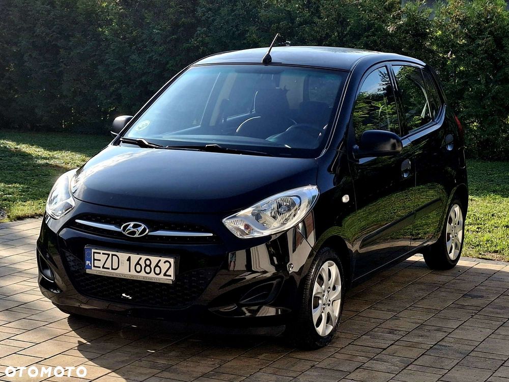 Hyundai i10 1.1 FIFA WM Edition - 17
