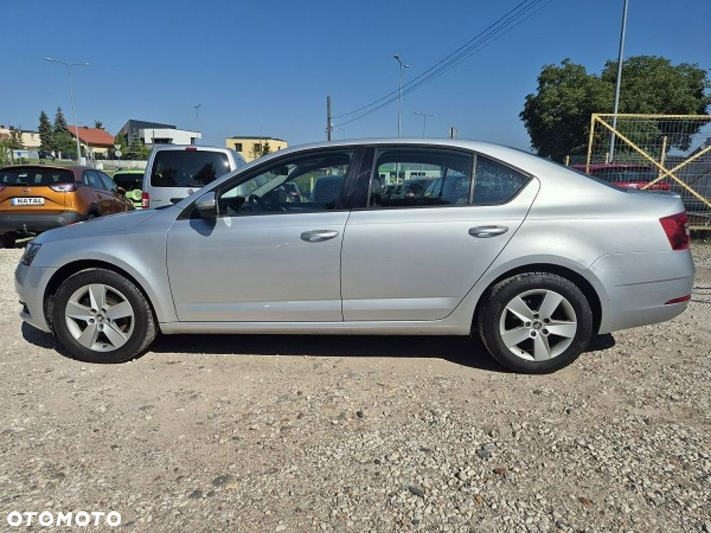 Skoda Octavia - 16
