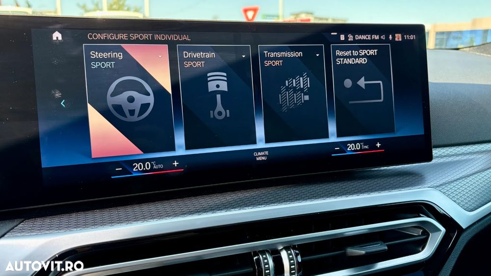 BMW Seria 3 318i Aut. M Sport - 24