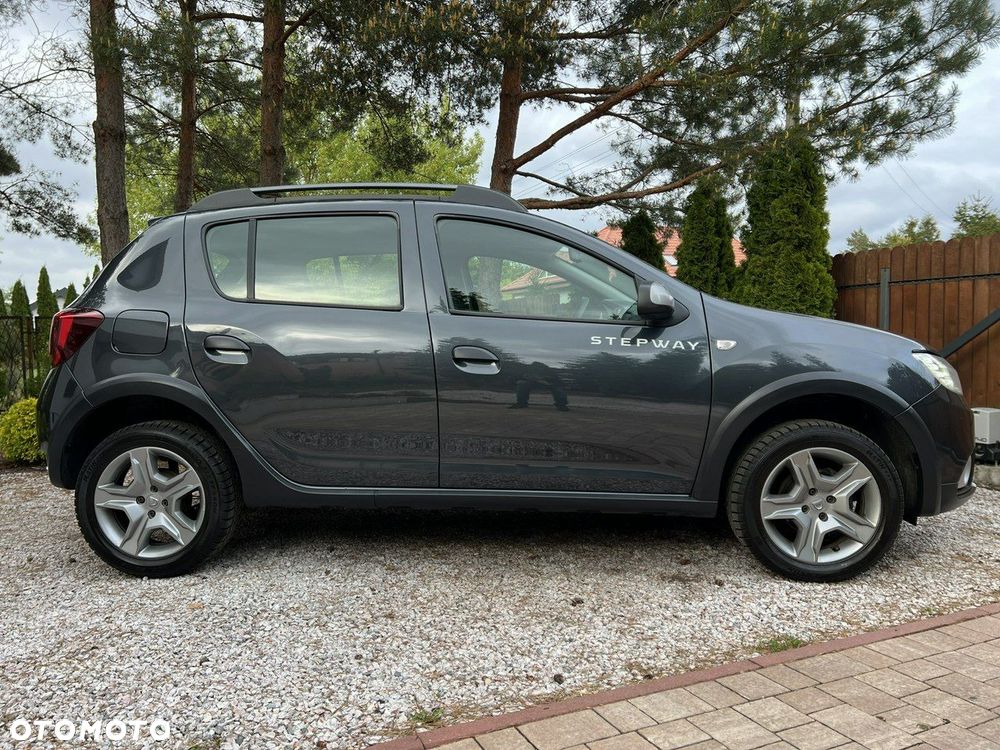 Dacia Sandero Stepway TCe 90 (S&S) Celebration - 5