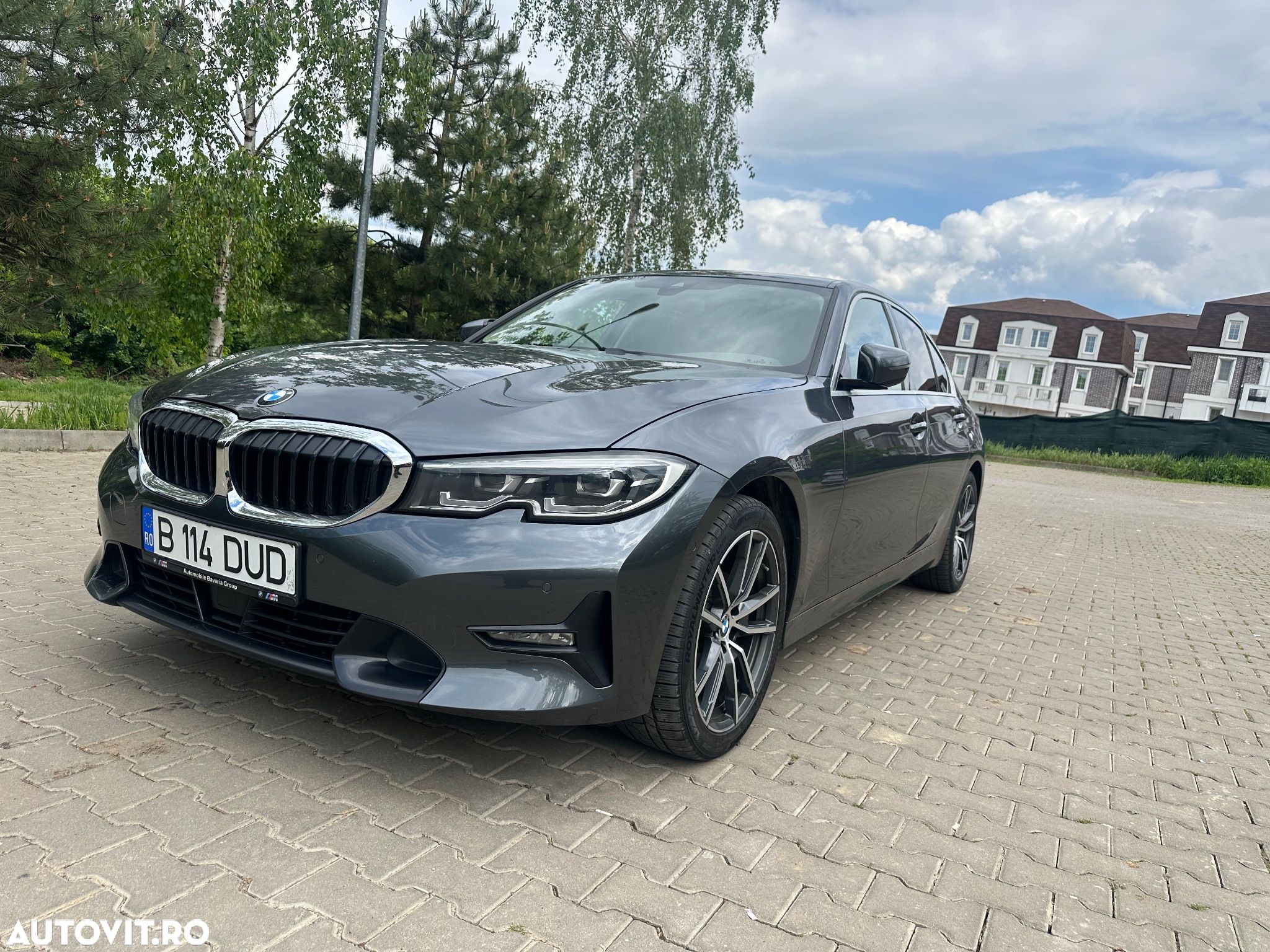 BMW Seria 3 320d xDrive AT - 1