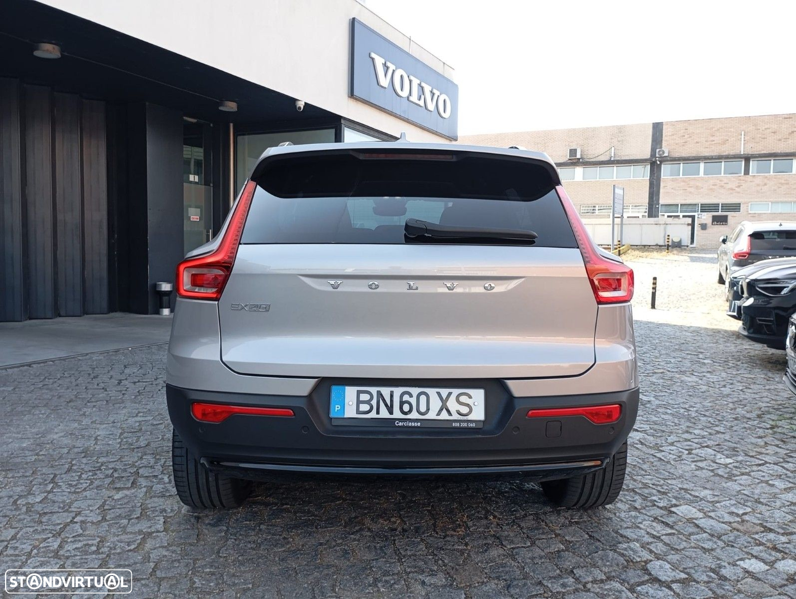 Volvo EX40 82 kWh Single Motor Extended Range Plus - 17