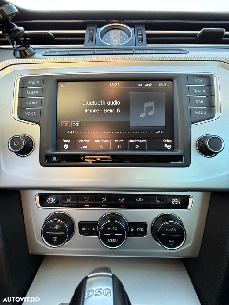 Volkswagen Passat 2.0 TDI (BlueMotion Technology) DSG Comfortline - 12