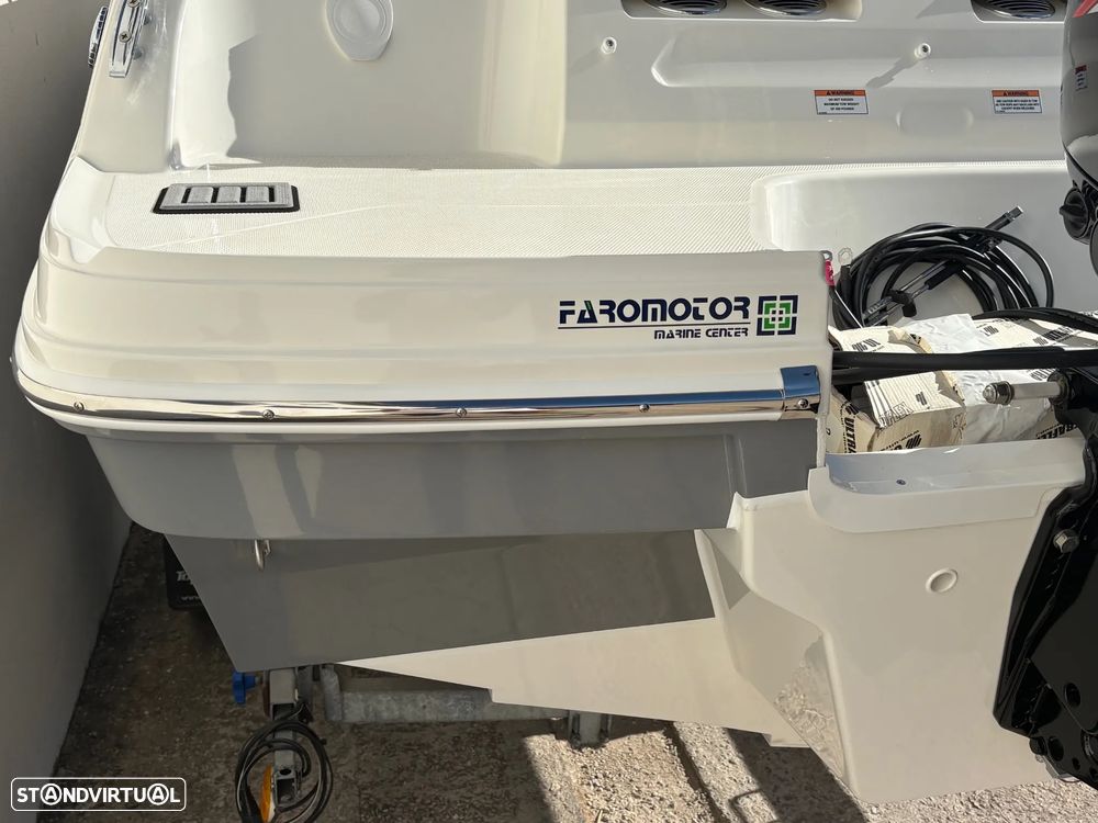 Bayliner VR4 OB - 10