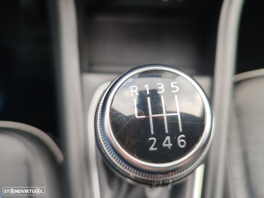 Renault Captur 1.5 dCi Exclusive - 16