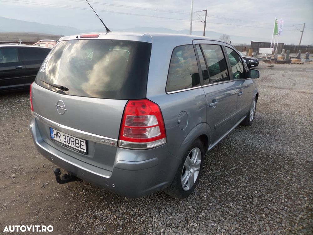 Opel Zafira 1.7 CDTI ecoFLEX Design Edition - 3