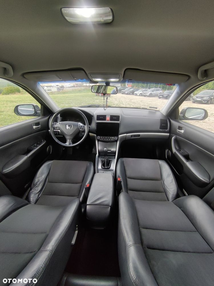 Honda Accord - 6